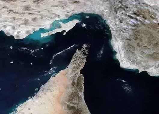 تنگه هرمز